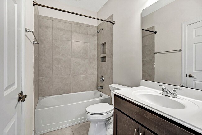 Building Photo - $3,995 Modern 4 Bedroom 3 Bath Gated House in Nocatee. Bonus Office. Amenities. Loft. Pet Friendl...