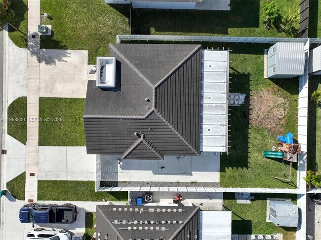 Building Photo - 15961 SW 307 Terrace