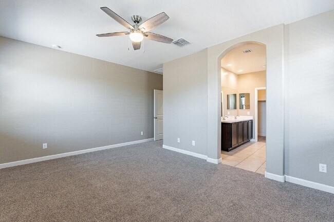 Building Photo - 41391 W Williams Way