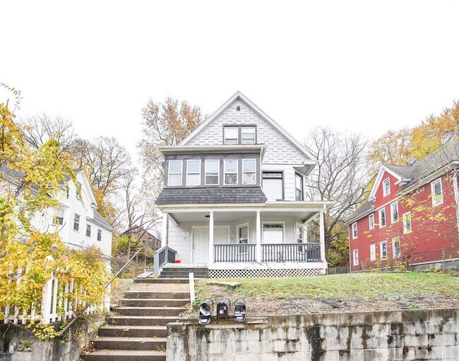 Primary Photo - 51-53 Leyfred Ter