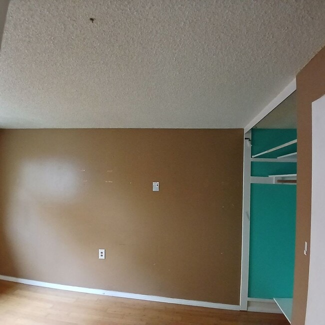 Building Photo - Detached Home in SDSU Area