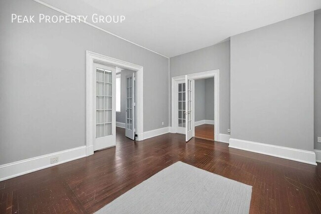 Building Photo - 2431 Ohio Ave