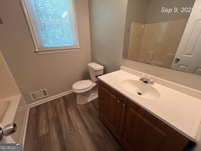 Building Photo - 78 Mt Moriah Rd