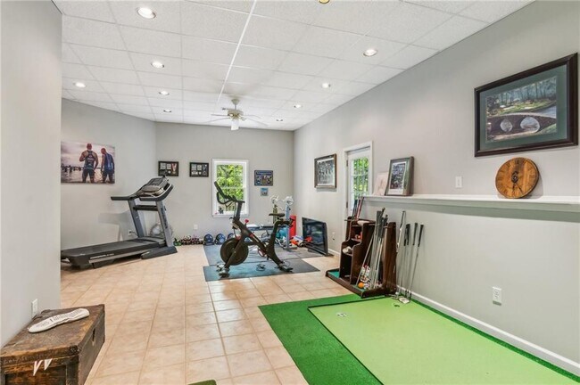 Building Photo - 4750 Spring Wood Trace
