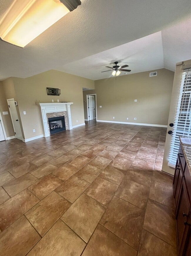 Building Photo - Cedarbrook Farms subdivision