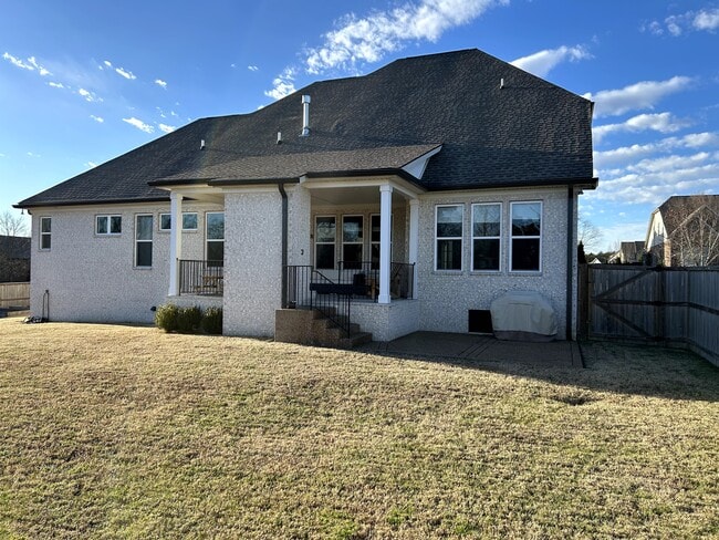 Building Photo - 1000 Alrich Ct