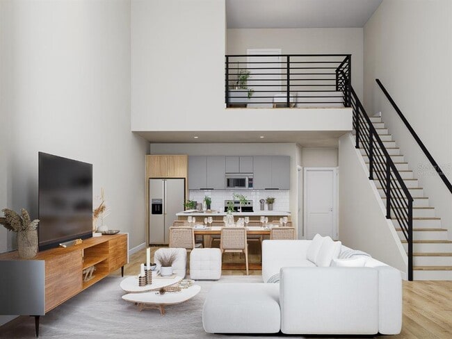 Building Photo - 544 N Bumby Ave