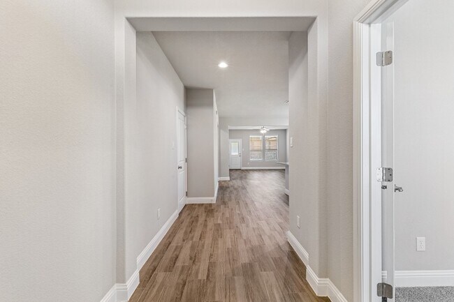 Building Photo - 11521 Adare Dr