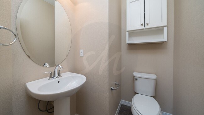 Building Photo - Immaculate two story home in Indigo Ranch