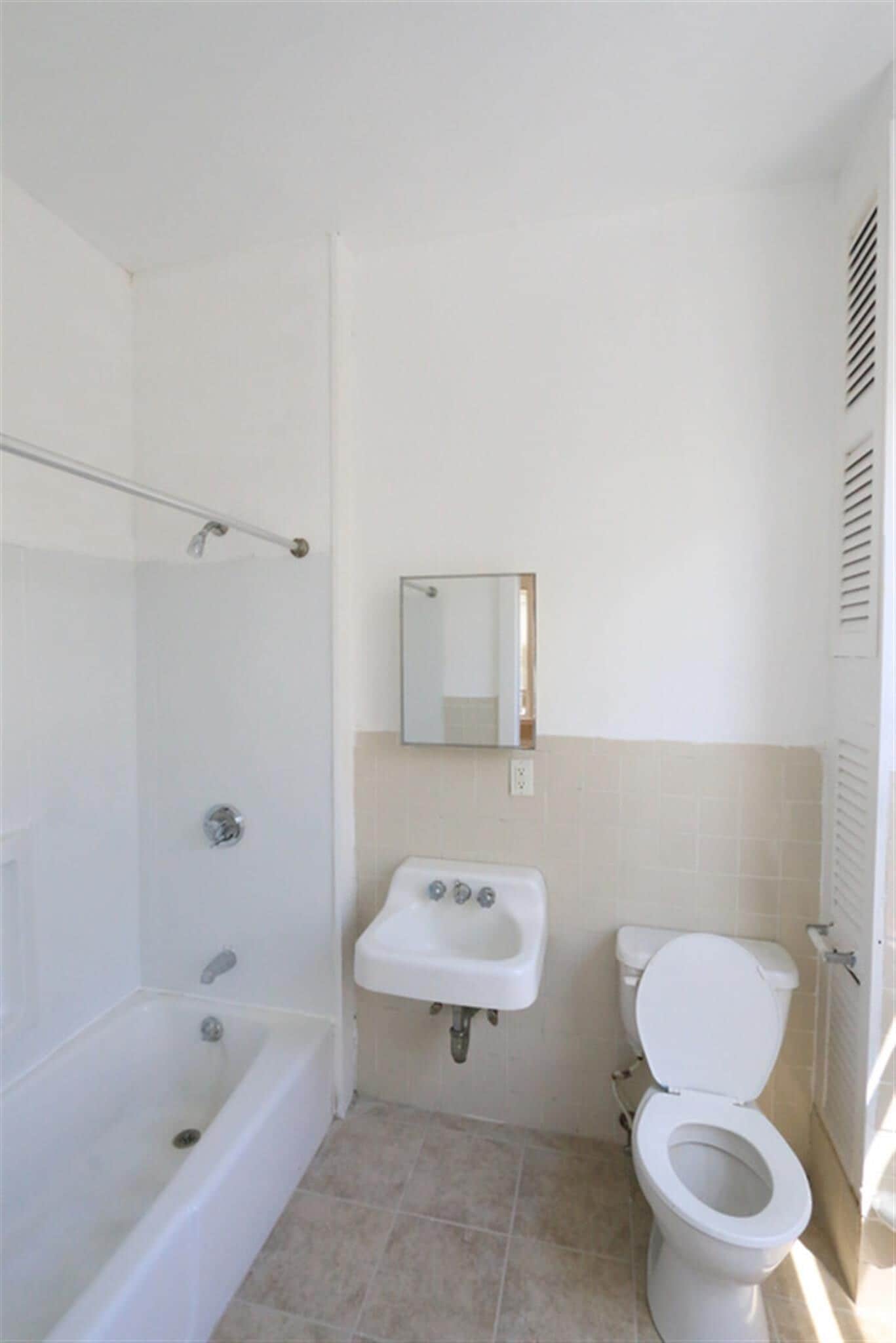 Building Photo - 58 Vinal Ave