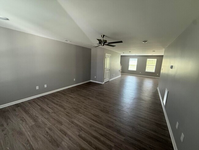 Building Photo - 8069 Driftwood Lp