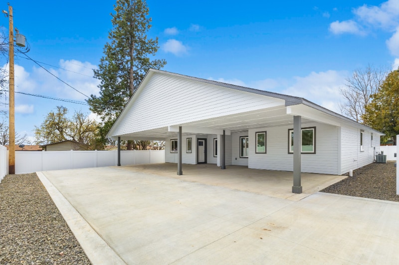 Building Photo - 1506 Rochester St