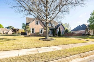 Building Photo - 979 Welbeck Cove