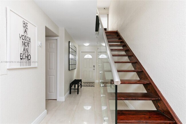 Building Photo - 8880 SW 133rd Pl