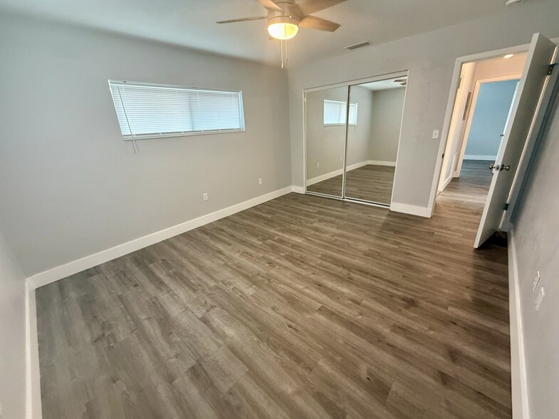 Building Photo - 117 Watters Dr