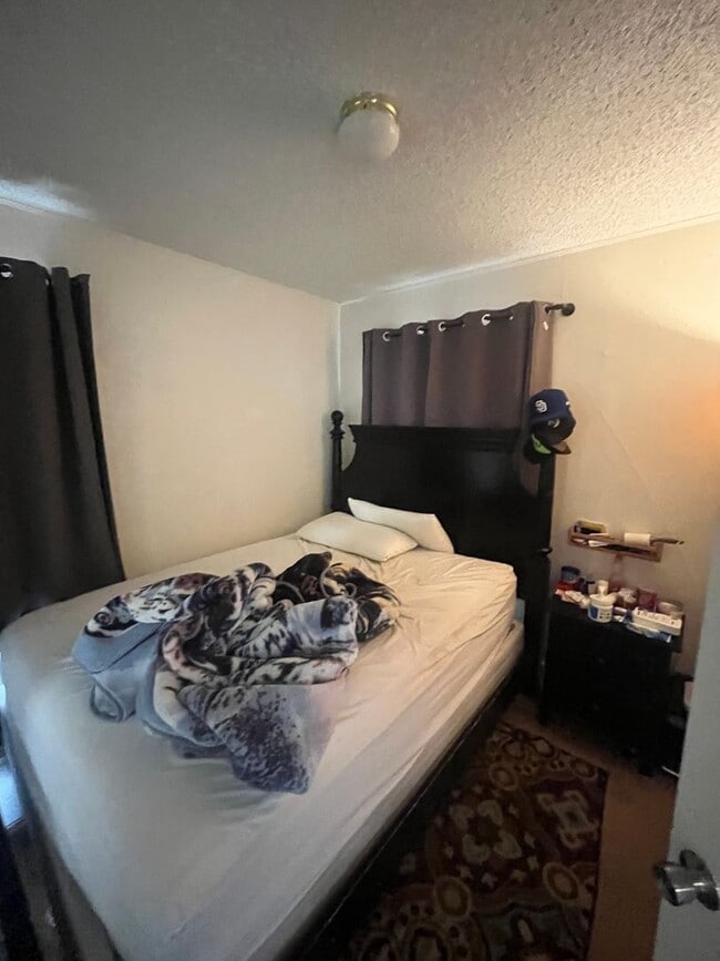 Building Photo - 3 Bedroom, 2 Bathroom Home in Normal Heights