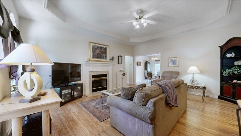 Building Photo - 348 Huntington Dr