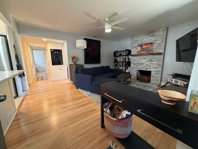 Building Photo - Fully Furnished 3BR/2BA Sacramento Home |  Flexible 3–12 Month Leases