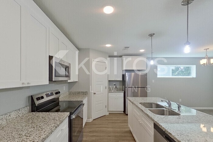 Building Photo - 11357 Camden Ct Cir