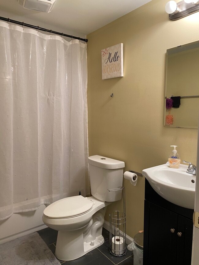 Building Photo - 1853 N 17th St