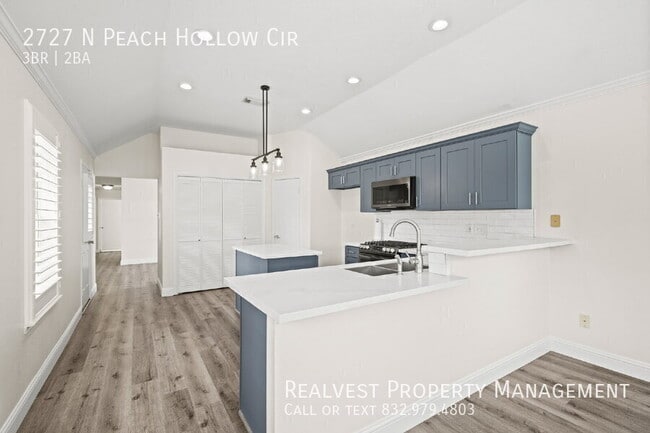 Building Photo - 2727 N Peach Hollow Cir