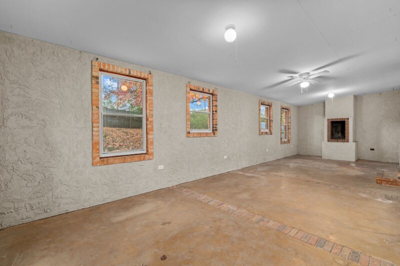 Building Photo - 3119 O Hare Dr