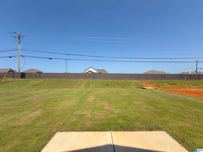 Building Photo - 22869 Dashwood Ln