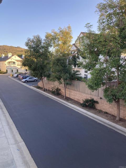 Building Photo - 16941 Meadowlark Ridge Rd