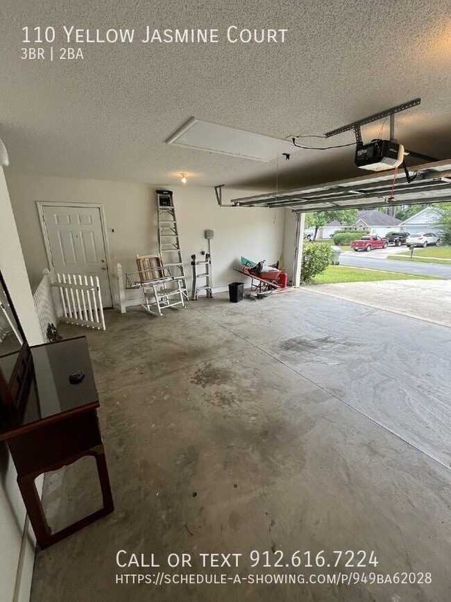 Building Photo - 110 Yellow Jasmine Ct