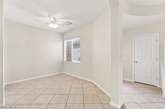 Building Photo - 8852 Regatta Bay Pl