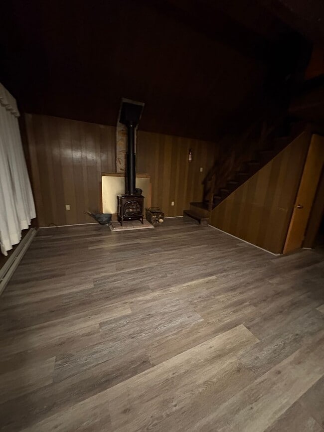 Building Photo - Beautiful Chalet in Amenity Filled Community - 2 bedrooms plus a large loft!