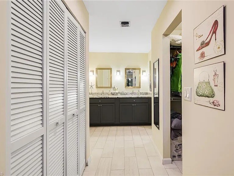 Building Photo - 14513 Aeries Way Dr