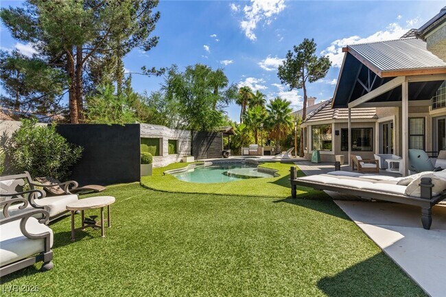 Building Photo - 1804 Plantea Ct