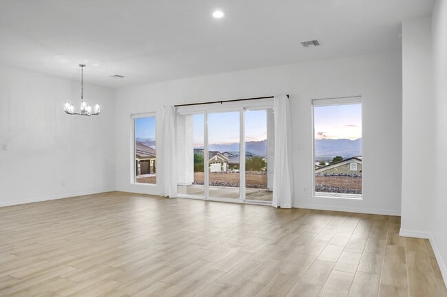 Primary Photo - Beautiful Contemporary home with panoramic views! Community pool and club house use included.