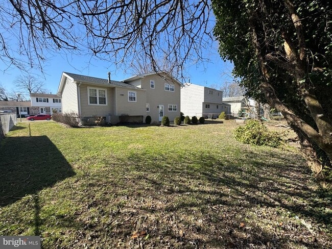 Building Photo - 172 Chapel Dr