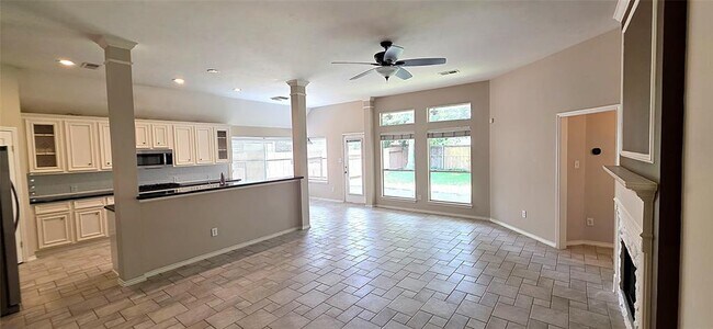 Building Photo - 22702 Shannon Falls Ct