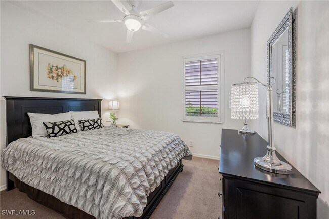 Building Photo - 5583 Lago Villaggio Way