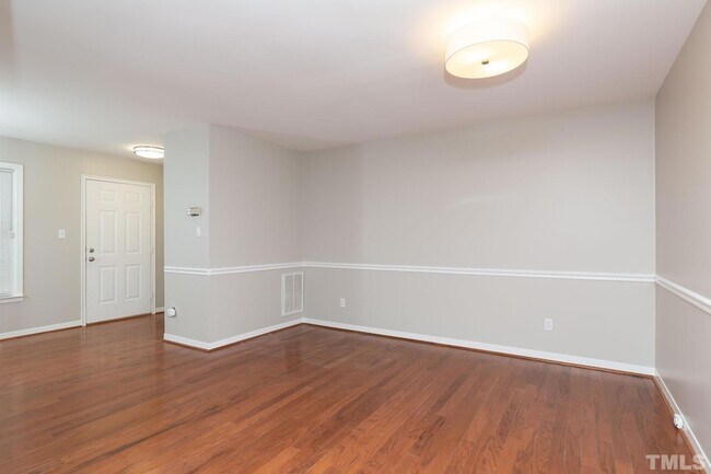 Building Photo - 213 N Boylan Avenue Unit A