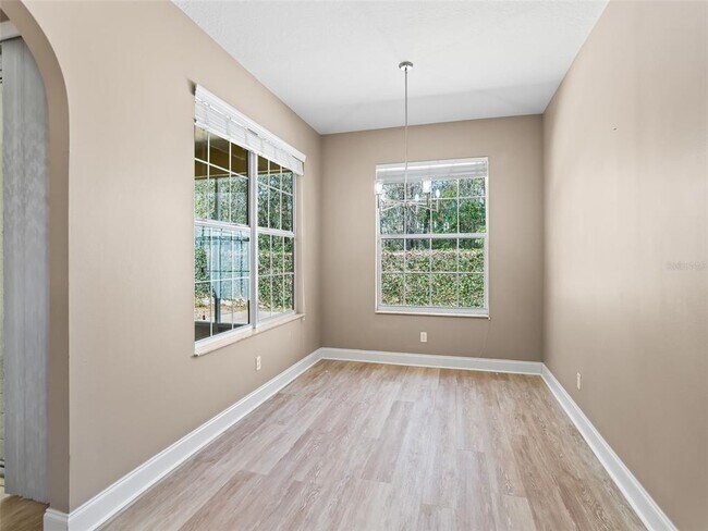 Building Photo - 3836 SW 33rd Terrace