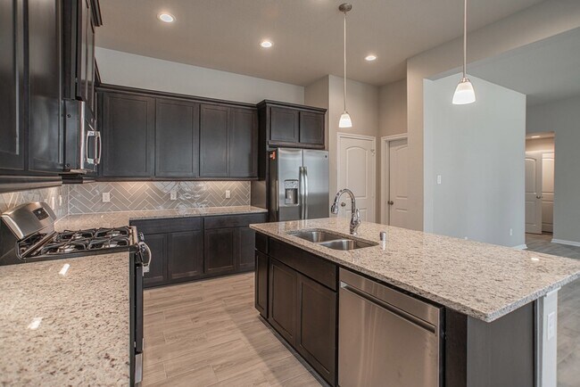 Building Photo - 28104 Rocky Heights Dr