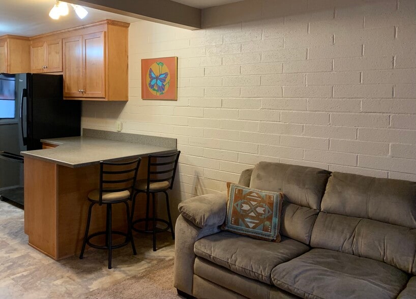 Building Photo - 436 S Paseo Cerro