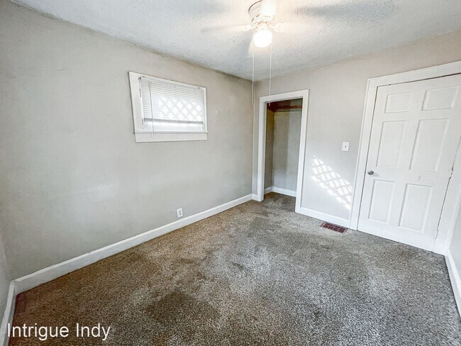 Building Photo - 2 br, 1 bath House - 2230 Woodlawn Ave