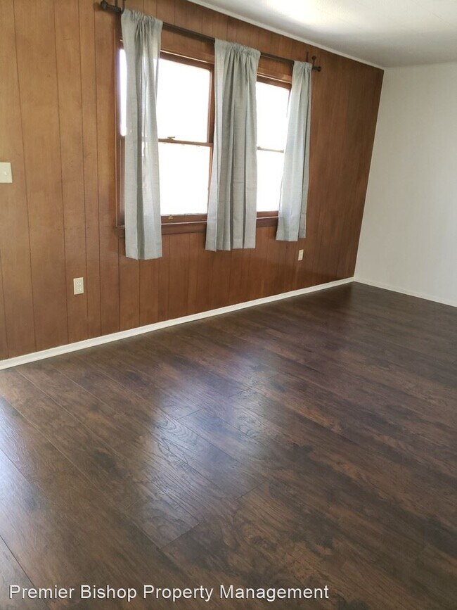 2 br, 1 bath House 424 N Jackson 424 N Jackson St Independence CA