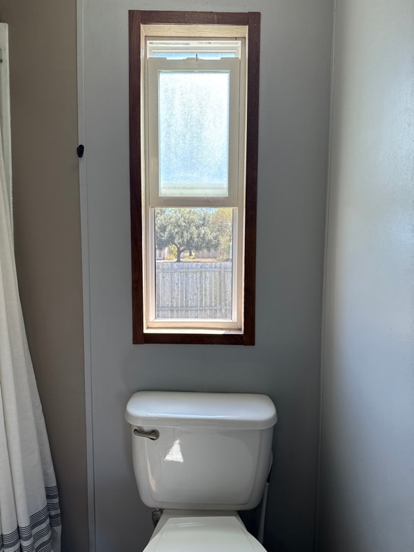 Building Photo - 202 Evelyn Ave