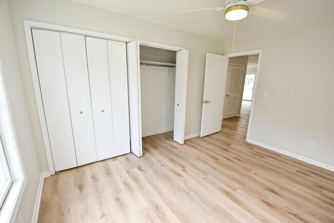 Building Photo - 18085 Bulla Rd