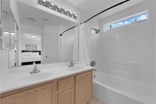 Building Photo - 5079 W Desert Dandelion Ct