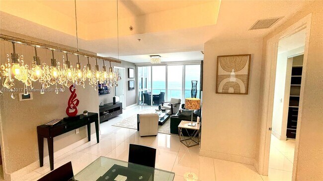 Building Photo - 18201 Collins Ave