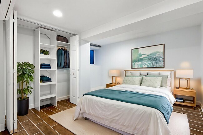 1st bedroom w/ virtual staging - 2604 Mozart Pl NW