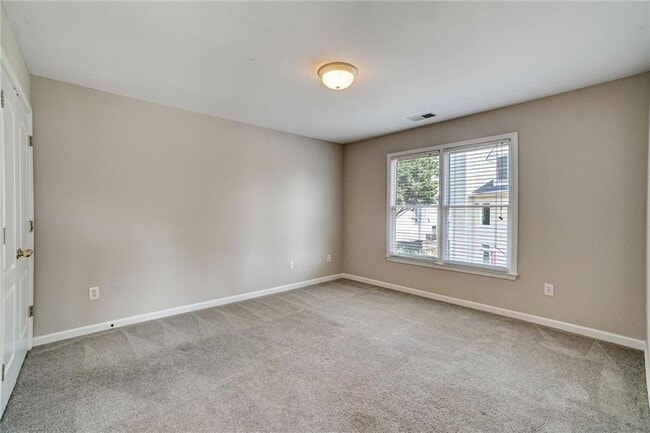 Building Photo - 115 Brookeivey Ln