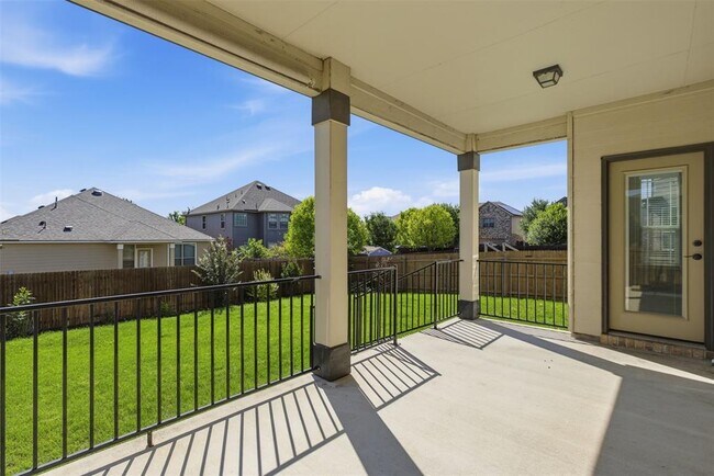 Building Photo - 1413 Ignacia Dr